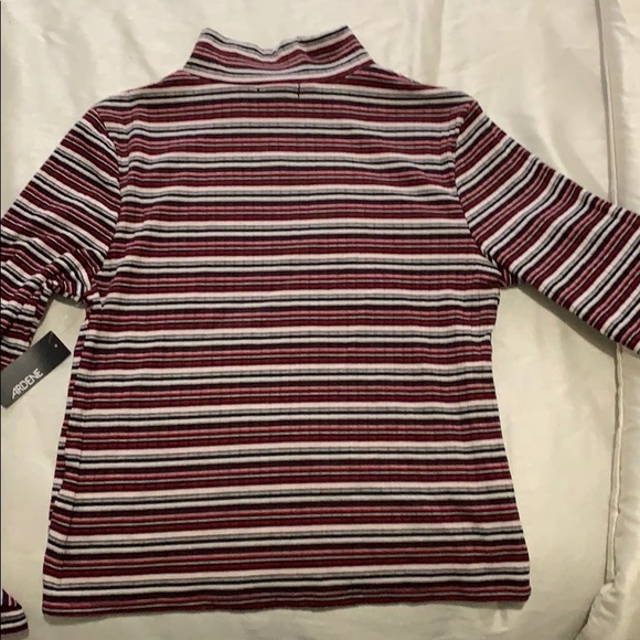 Long sleeve top - Picture 2 of 4